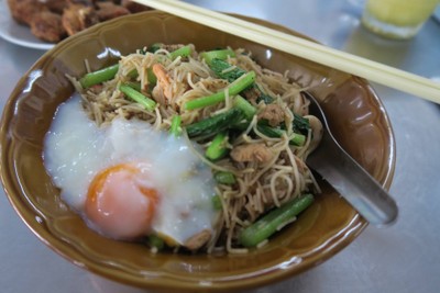 บี้หุ้นผัดฮกเกี้ยน