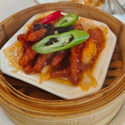 ขาไก่นึ่งเต้าซี่