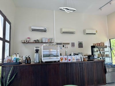 Cafe 239