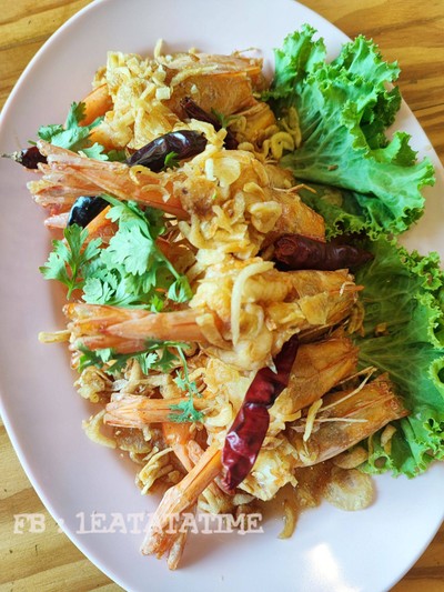 กุ้งทอดซอสมะขาม