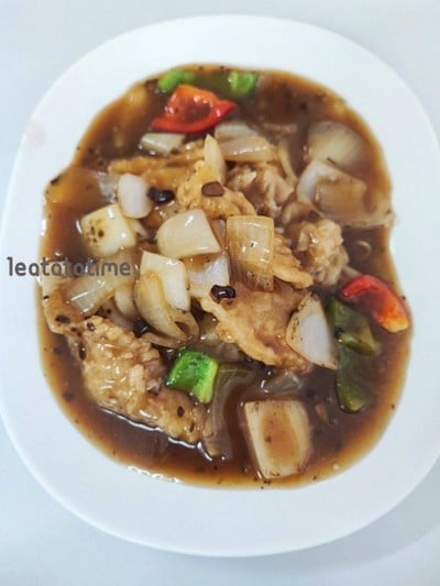 ราดหน้าปลาเต้าซี่