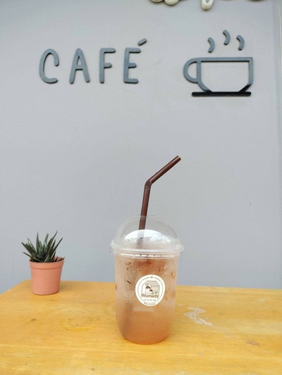 บ๊วยโซดา