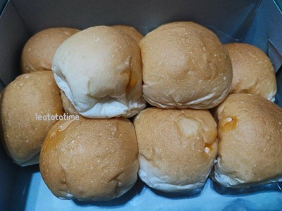 ขนมปังสังขยา