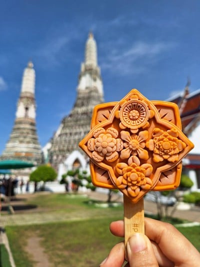 บรรยากาศ วัดอรุณราชวรารามราชวรมหาวิหาร