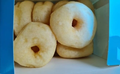 Donut no sugar โดนัท แยก น้ำตาลไอซิ่ง 8 ชิ้น