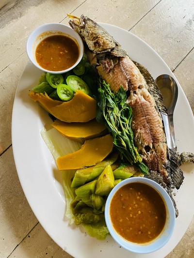 ปลาช่อนเผาเกลือ