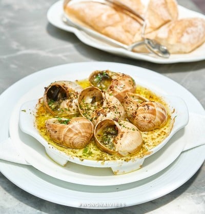 Lady L Garden Bistro