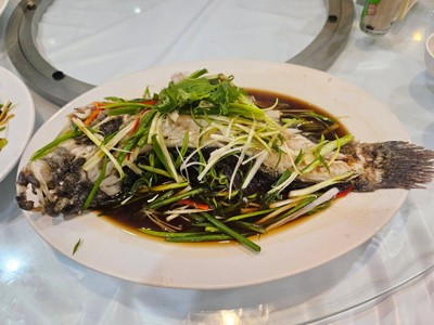 ปลาบู่นึ่งซีอิ๊ว