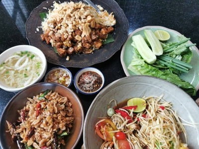 เมนูของร้าน เผ็ดเผ็ด เผ็ดเผ็ด บิสโทร