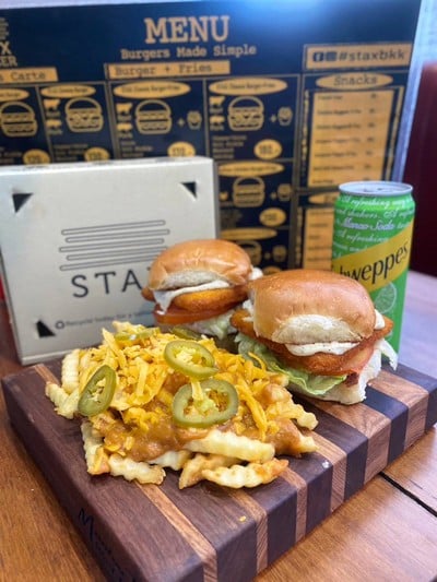 Stax Burger ห้วยขวาง