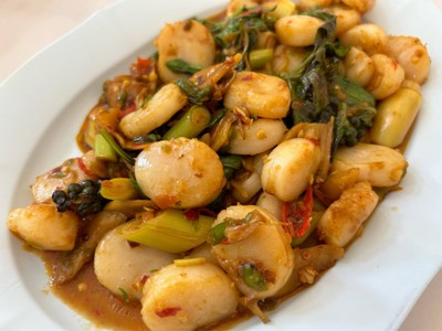 ปัญญา นาจอมเทียน