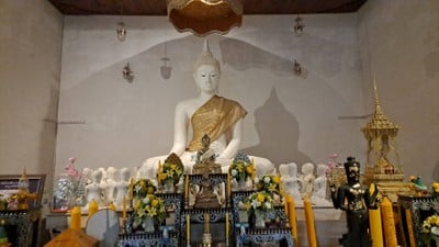 วัดตระพังทอง