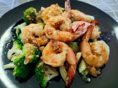 วิธีทำ ผัดบล็อคโคลี่กุ้ง วิธีทำ ผัดบล็อคโคลี่กุ้ง