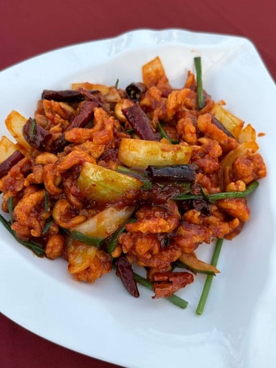 ไก่ผัดเม็ดมะม่วง