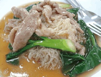 ราดหน้าหมี่ขาว