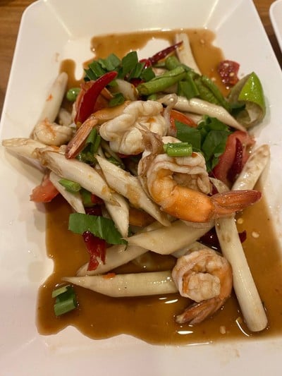 ตำไหลบัวกุ้งสุก