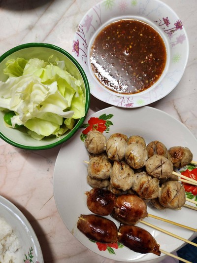 อาหาร หรือ เครื่องดื่ม