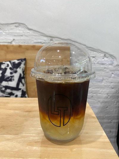 อเมริกาโน่น้ำช่อดอกมะพร้าว