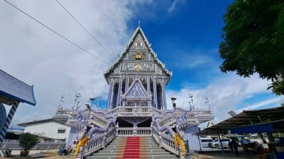 วัดปากน้ำแขมหนู (โบสถ์สีน้ำเงิน)