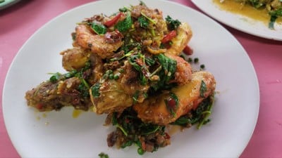 เมนูของร้าน ร้านพวงชมพู อาหารป่า