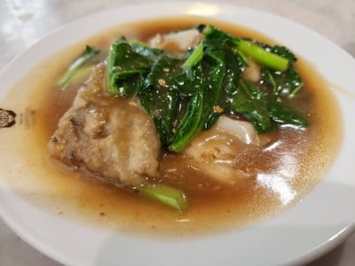 ราดหน้าปลากะพง