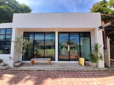 หน้าร้าน