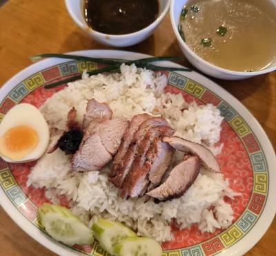 ข้าวหมูแดง