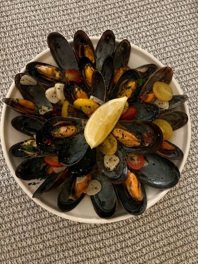 Black Mussels
