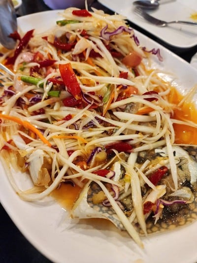 อาหาร หรือ เครื่องดื่ม