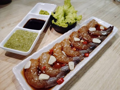 อาหาร หรือ เครื่องดื่ม