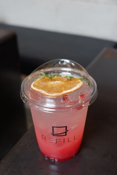 อาหาร หรือ เครื่องดื่ม