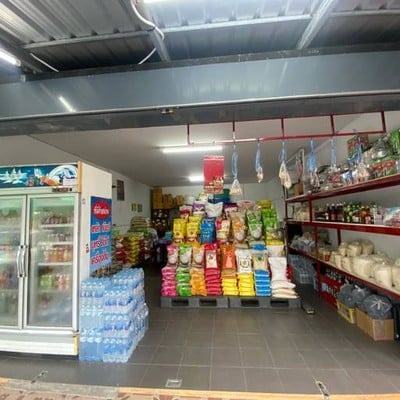 เจ๊ติ๋วก๋วยเตี๋ยวและตามสั่ง ตรงข้ามเซเว่นดงเกตุ