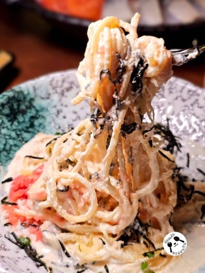 สปาเก็ตตี้ครีมซอสเมนไทโกะ