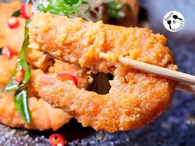กุ้งทอดเคลือบไข่เค็ม