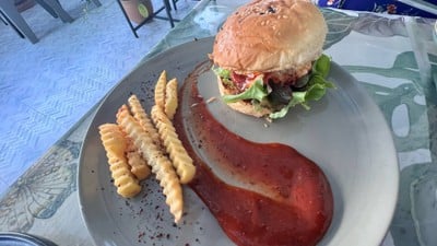 เบอร์เกอร์เนื้อแองกัส