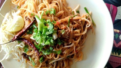 อาหาร หรือ เครื่องดื่ม