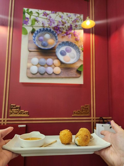 (B4) บัวลอยทอด