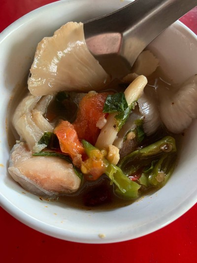 ต้มยำปลาแข้