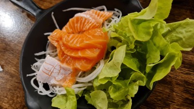 Salmon Sashimi