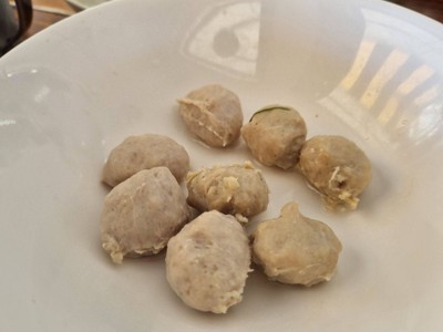 ลูกชิ้นหมู