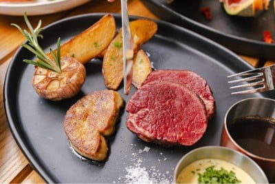 Lucus Restaurant Pattaya