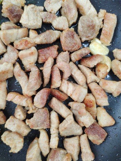 วิธีทำ สันนอกหมูคั่วพริกเกลือ