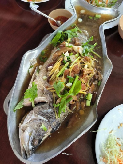 ปลากระพงนึ่งบ๊วย