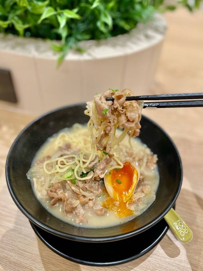 🍜 Gyuniku Ramen. (Price 149 Baht.)