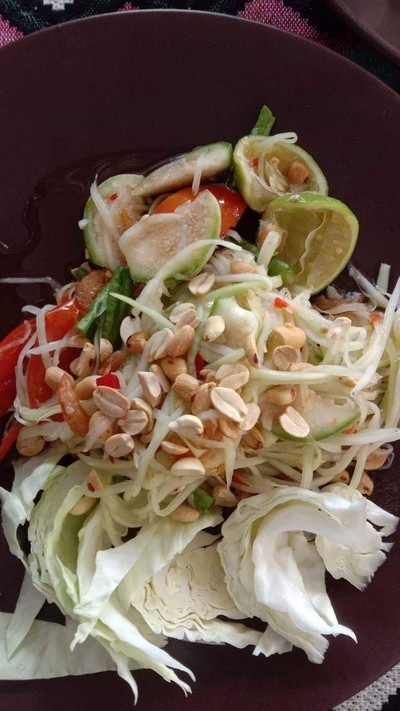 อาหาร หรือ เครื่องดื่ม