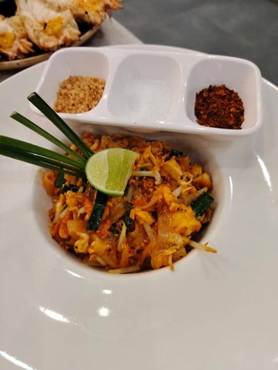 ผัดไทย