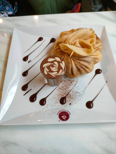 Cinnamon Pouch Crepe