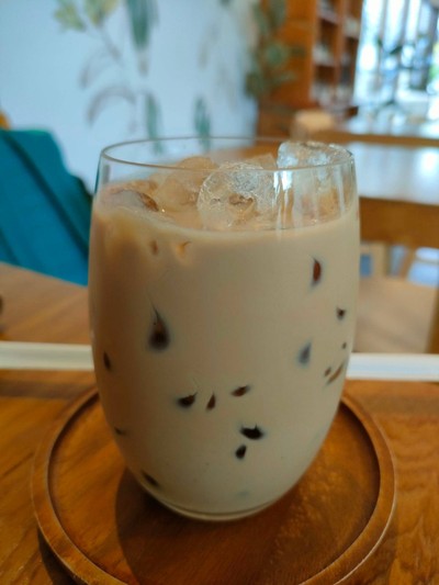 อาหาร หรือ เครื่องดื่ม