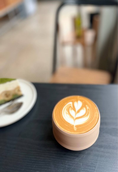 ☕️ White Hot. (Price 70 Baht.)