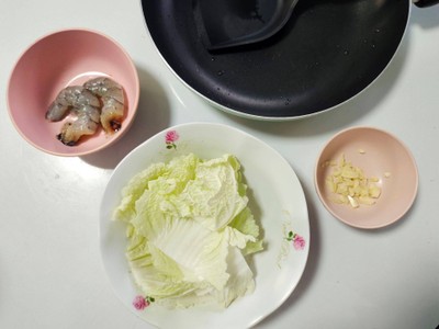 วิธีทำ ผัดผักกาดขาวใส่กุ้ง วิธีทำ ผัดผักกาดขาวใส่กุ้ง